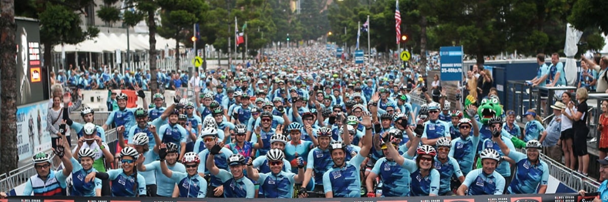 start of the Cadel Evans Great Ocean Road Race People's Ride